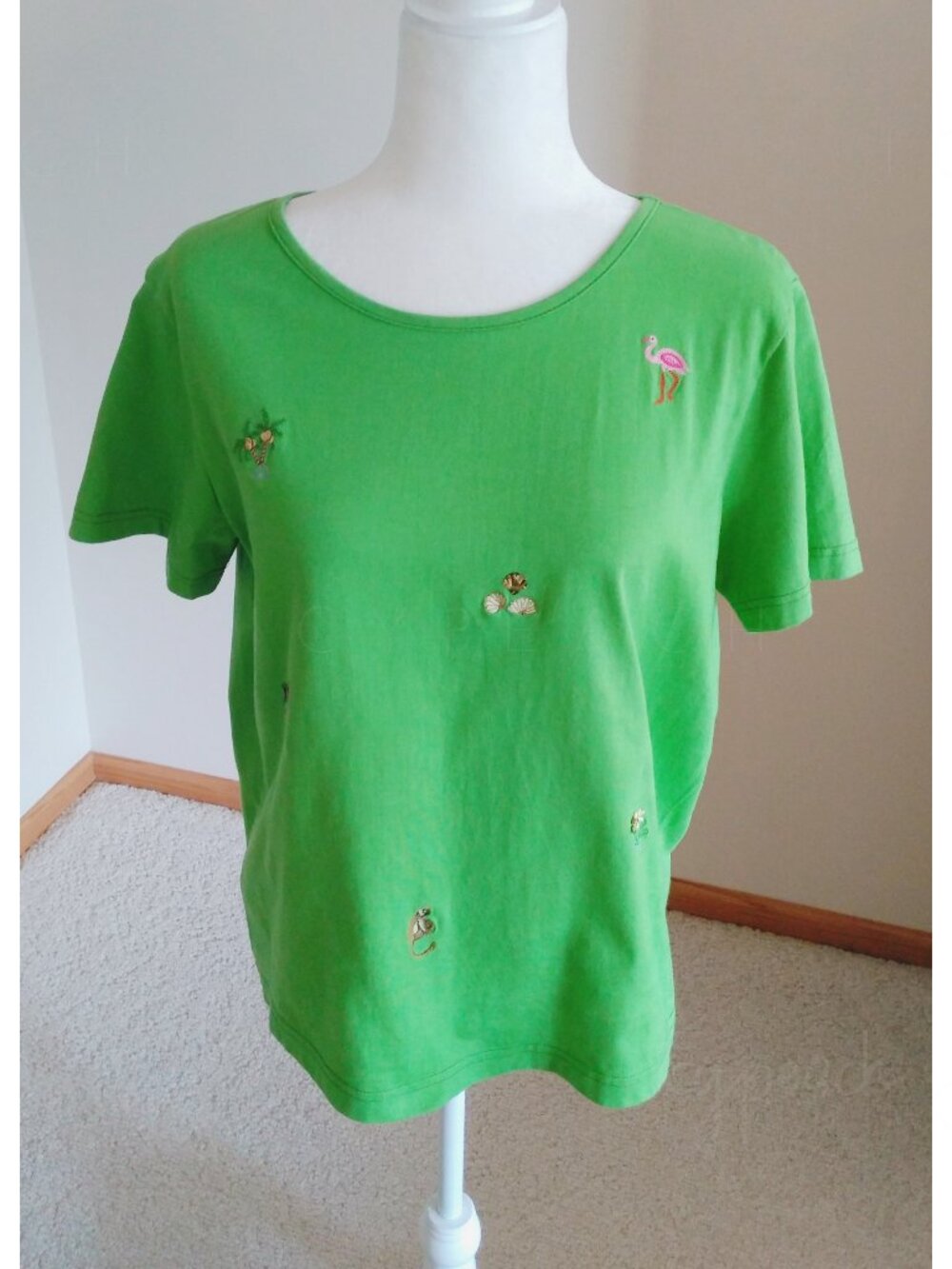 Lemon Grass T-Shirt Size Medium Green Vintage 90s Tropical Foil Embellished Tee